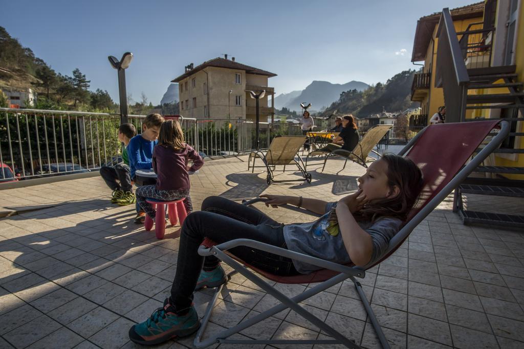 Hotel Posta Comano Terme Exterior foto